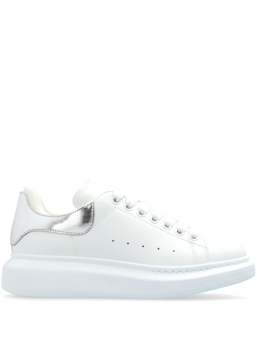 Shop Alexander Mcqueen Sneakers In Bianco