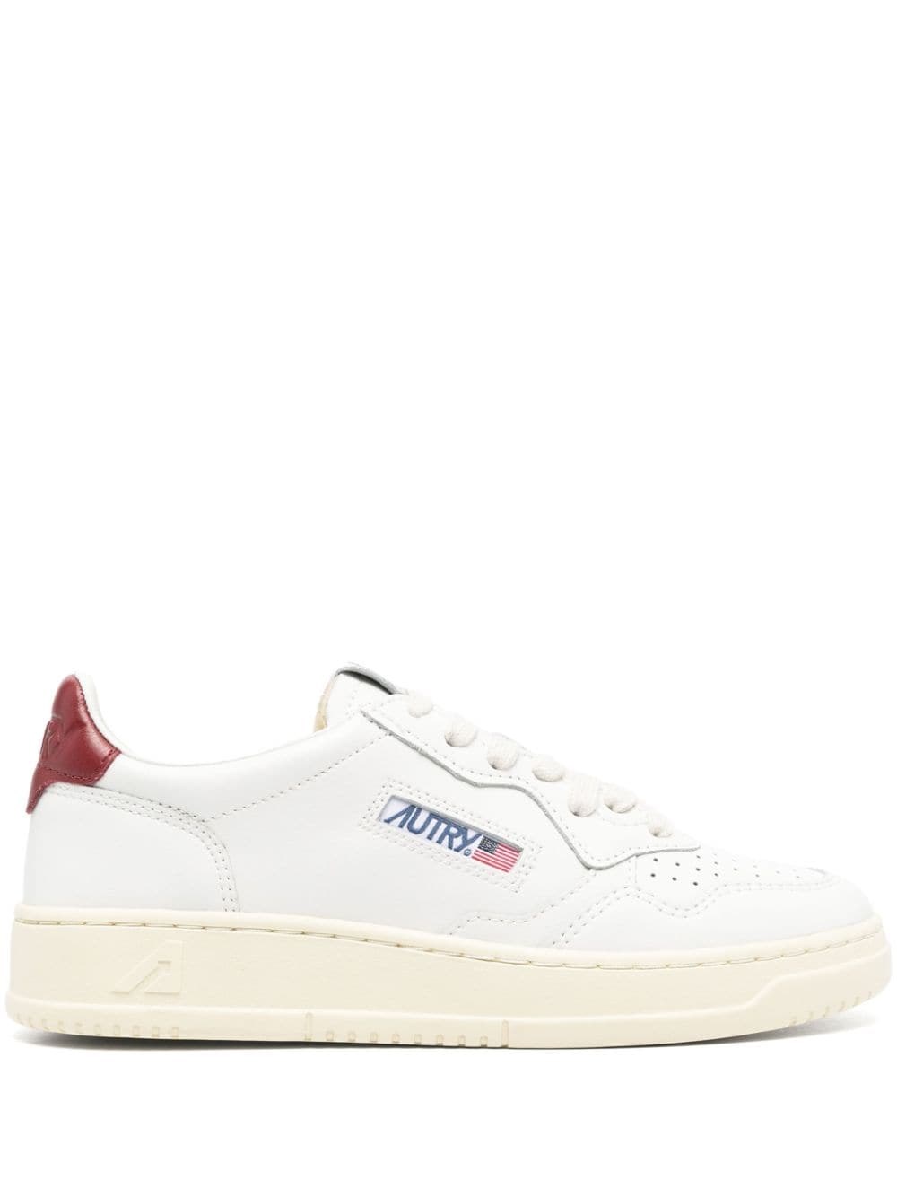 Shop Autry Sneakers Medalist In Bianco