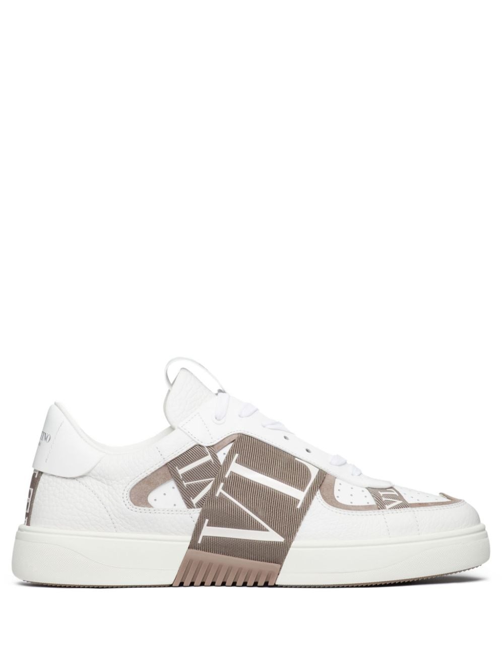 Shop Valentino Garavani Sneakers Vl7n In Bianco