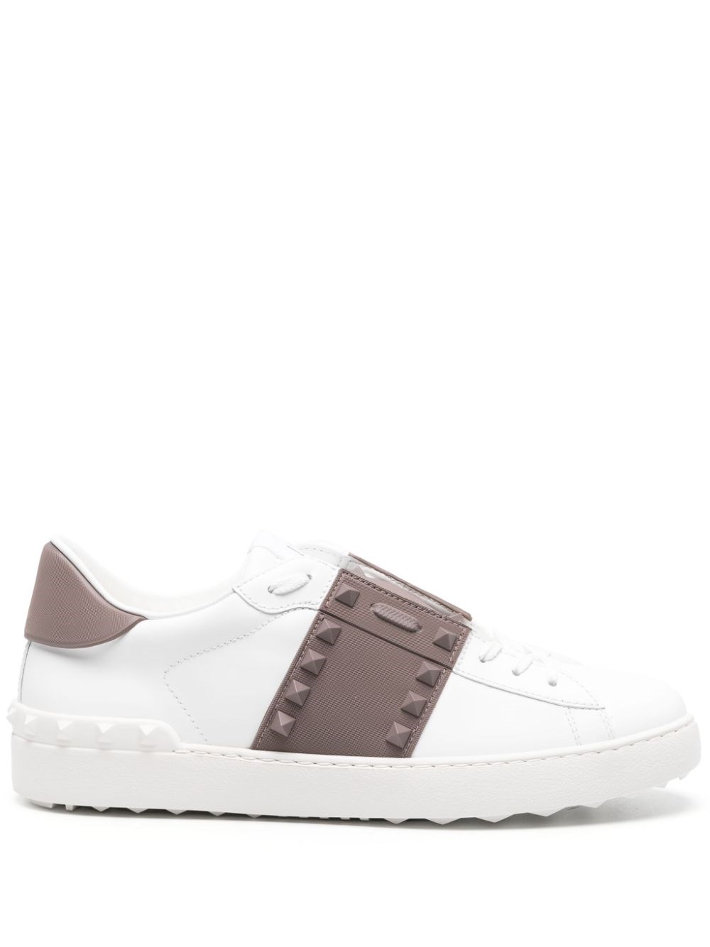 Shop Valentino Garavani Sneakers Rockstud Untitled In Pe In Bianco