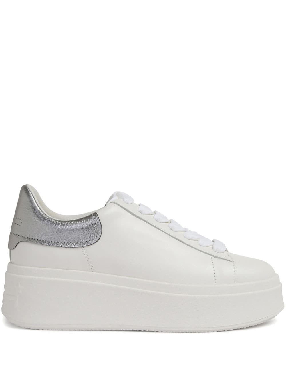 Shop Ash Sneakers In Pelle In Bianco